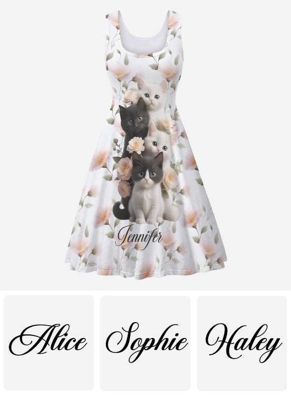 Niedliche Kätzchen - Personalisiertes ärmelloses Katzenkleid