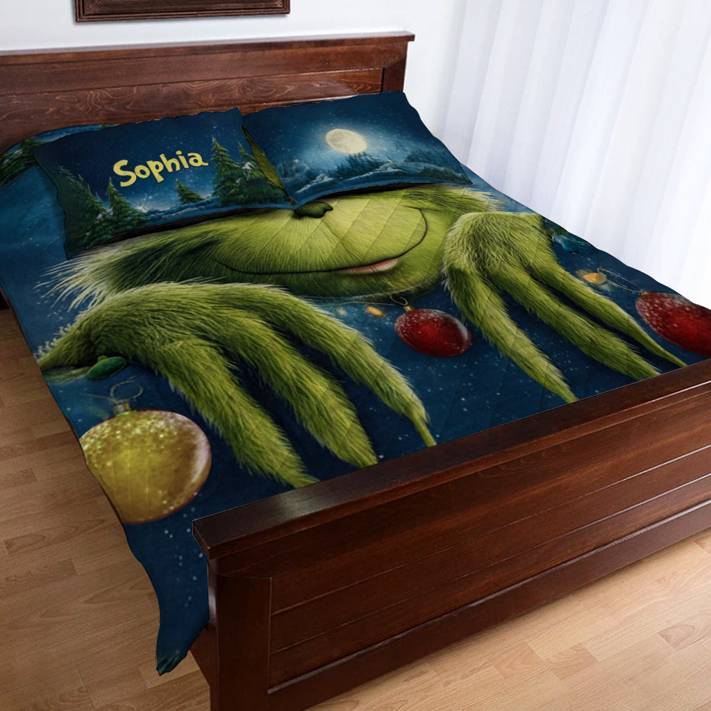 Green Furry Christmas - Personalized Stole Christmas Quilt Set