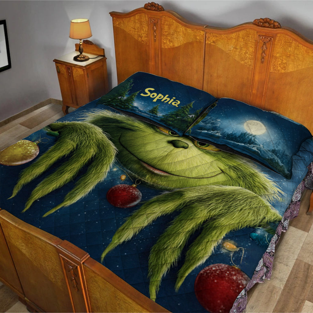 Green Furry Christmas - Personalized Stole Christmas Quilt Set