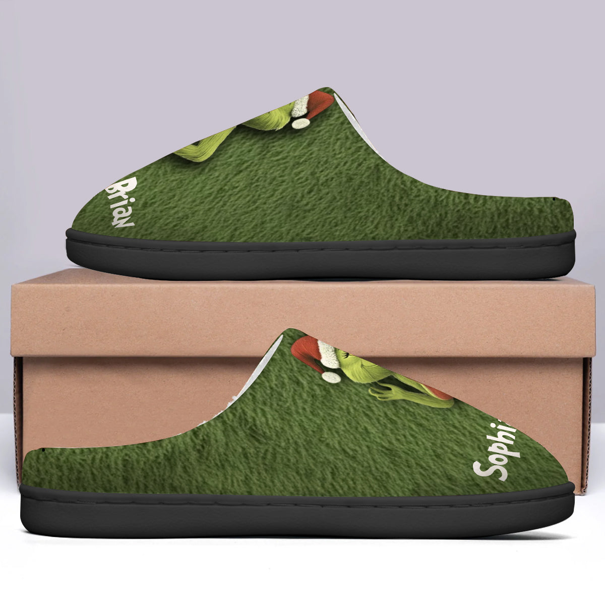 Le film Green Monster Christmas - Chaussons de Noël personnalisés avec étole