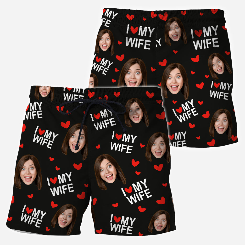 Ich liebe meinen Ehemann – Personalisierter Triangel-Bikini für Paare und Herrenshorts