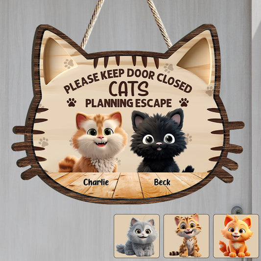 Bitte Tür geschlossen halten – personalisiertes Katzen-Holzschild in individueller Form