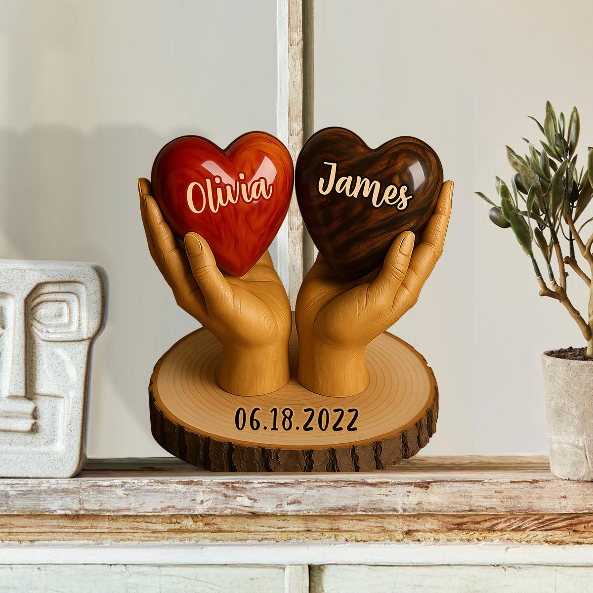 Zwei Herzen, eine Liebe – personalisierte Holzplakette in Pärchenform
