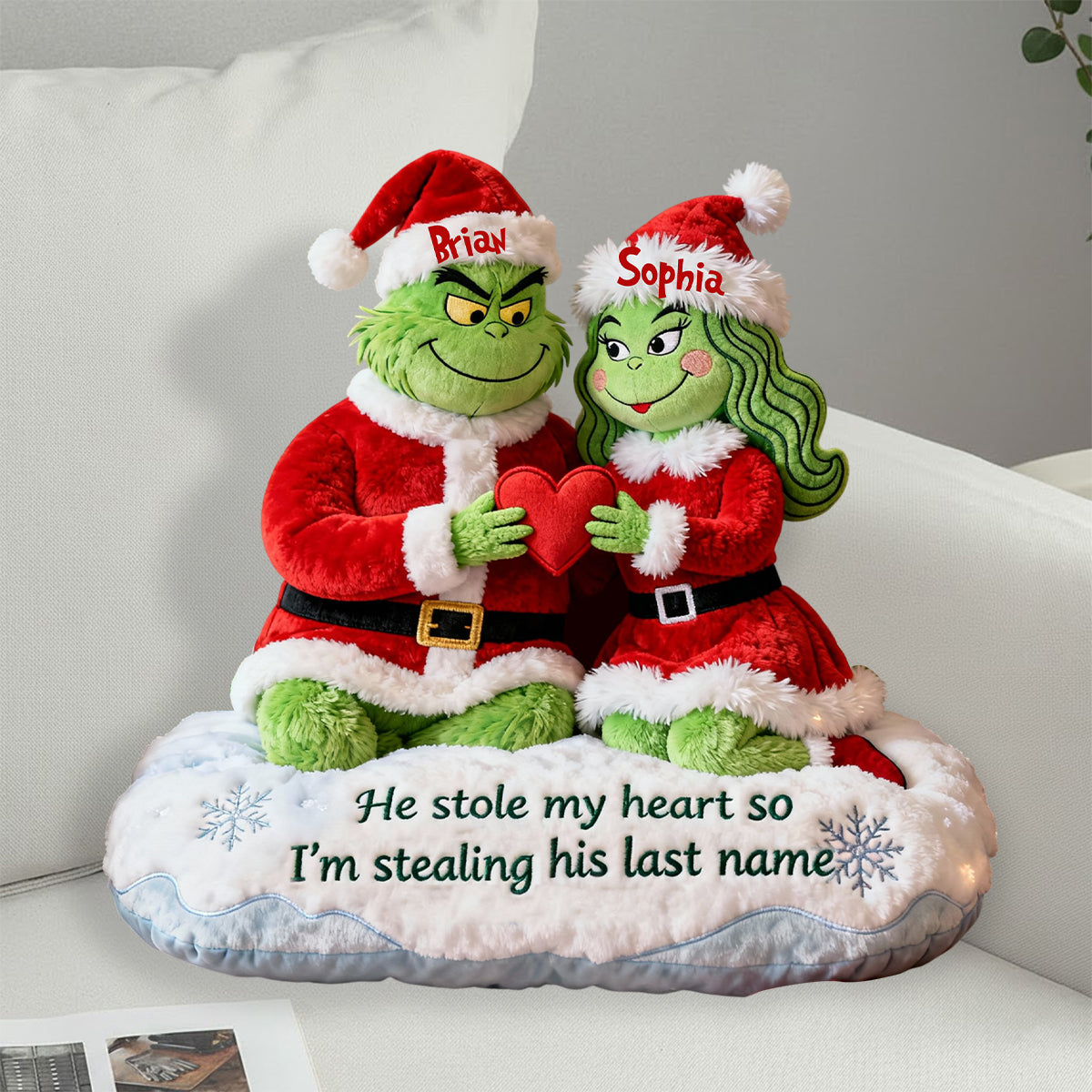 Er hat mein Herz gestohlen – Personalisiertes Kissen in Form einer Weihnachtsstola aus Kunstfell