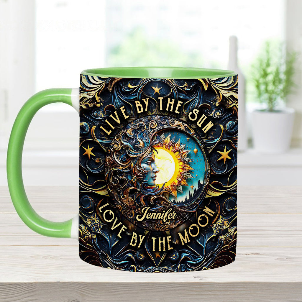 Lebe nach der Sonne, liebe nach dem Mond – Personalisierte Tasse mit Hippie-Akzent