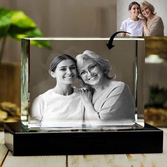 Gesegnet, Oma genannt zu werden – Geschenk für Oma – Personalisierte, lasergravierte, 3D-kubische Kristalllampe