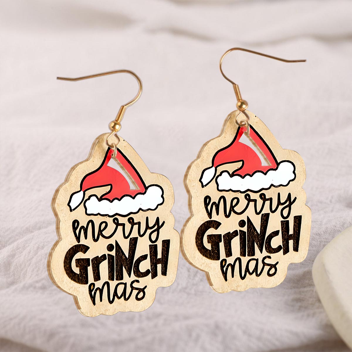 Frohe Weihnachten – Gestohlene Weihnachtsohrringe aus Holz