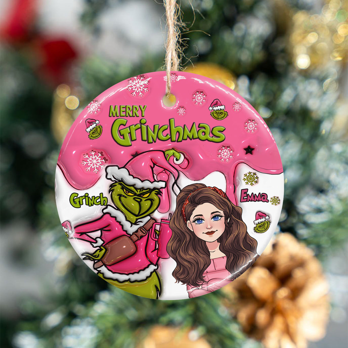Fröhliche Grinchmas – Personalisierter Stola-Weihnachtsschmuck aus Keramik (Kreis)