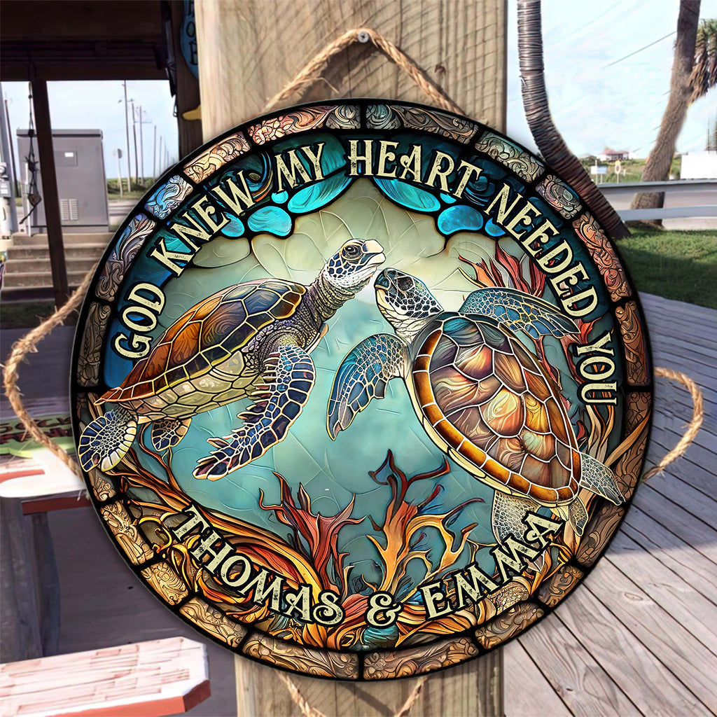 Schildkrötenpaar aus Buntglas – Schildkrötengeschenk für Ehemann, Ehefrau, Freund, Freundin – Personalisiertes rundes Holzschild
