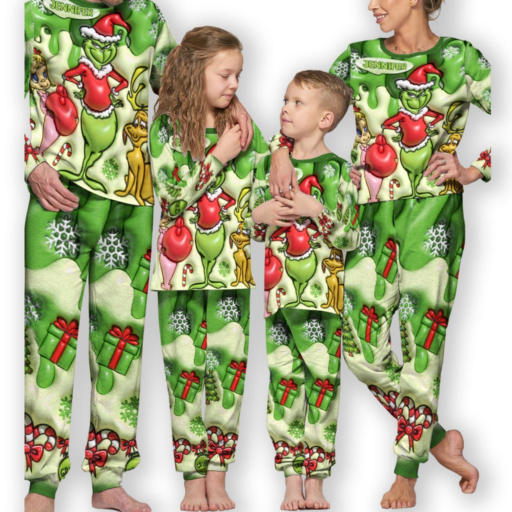 Frohe Weihnachten – Personalisiertes Stola-Weihnachtspyjama-Set